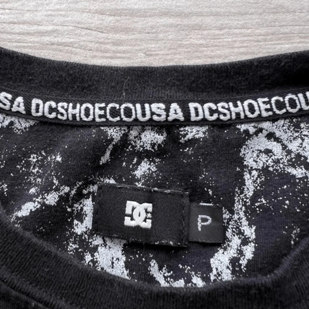 DC Shoes Co. Black Pocket T-Shirt Layered Hem Streetwear Skater Style